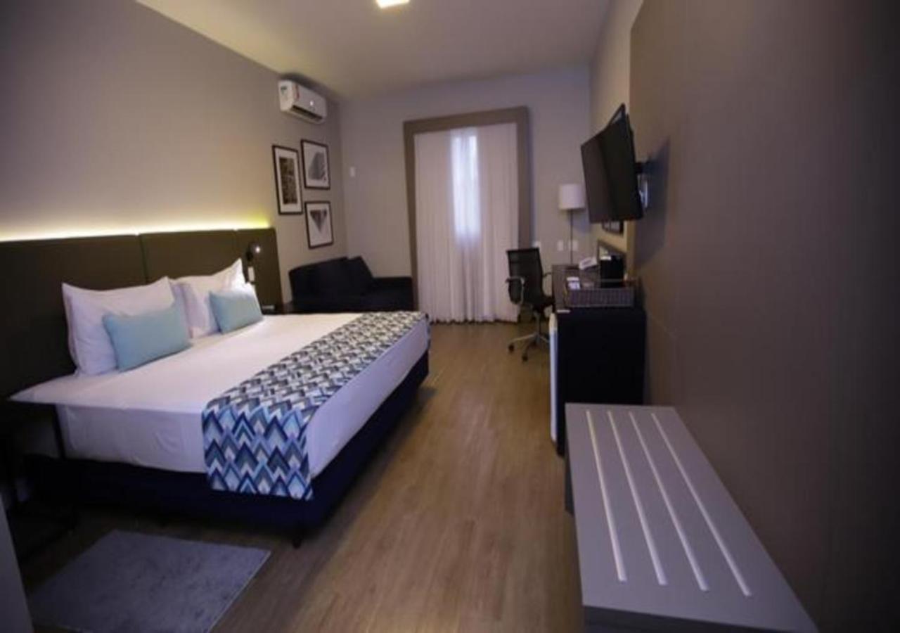 Deluxe Double Room,1710206506:JPEG