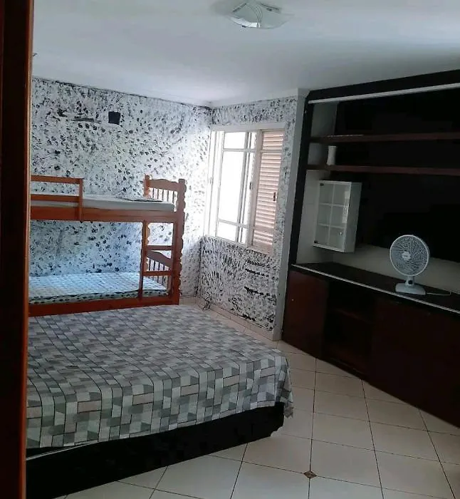 Quartos Privativos Marista Piscina Churrasqueira-1