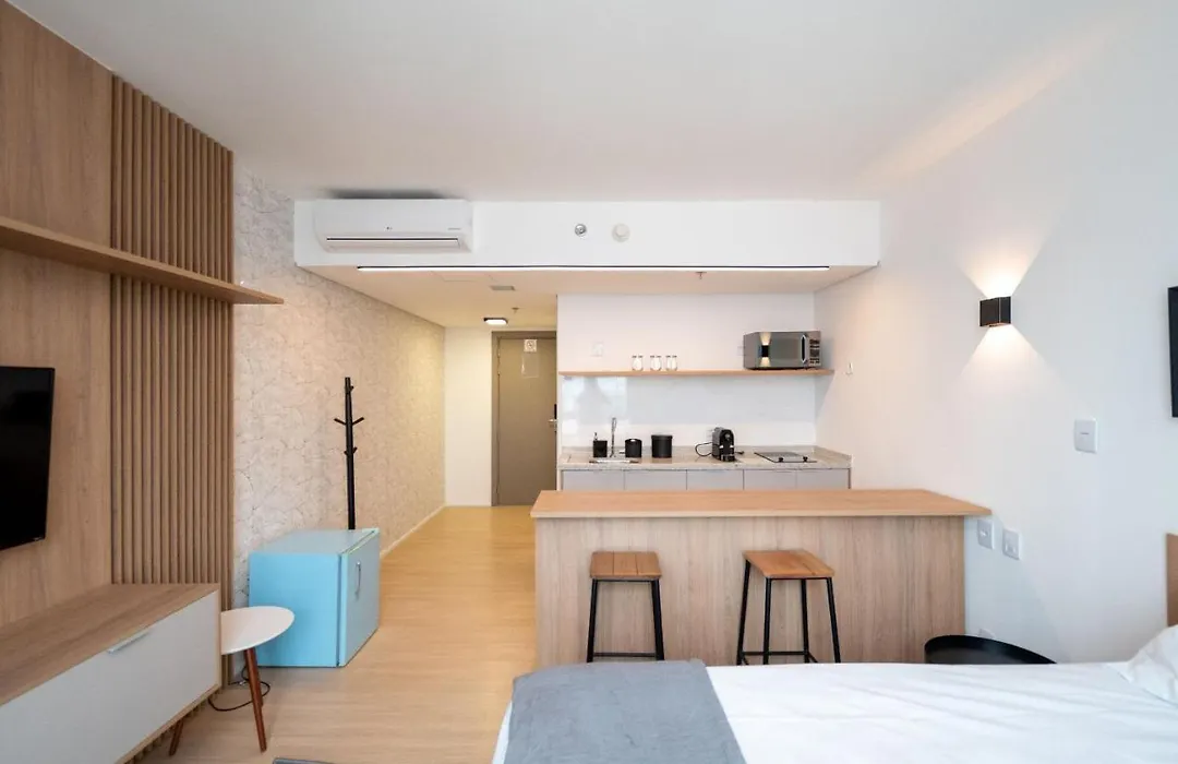 Flat Localizado No Setor Marista - Bs2056-1