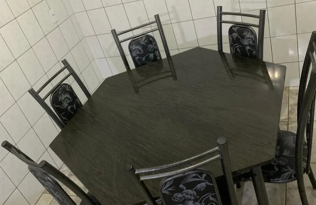 Alto Do Bueno 5 Quartos com ar split 12 camas até 20 pessoas 4 banheiros 3 garagens Internet 500MB próximo ao Hospital Premium Jaime Câmara mercados Store e Moreira setor Marista Blue Fit Perdomo parques Vaca Brava e Areião Goiânia Shopping Serrinha-1