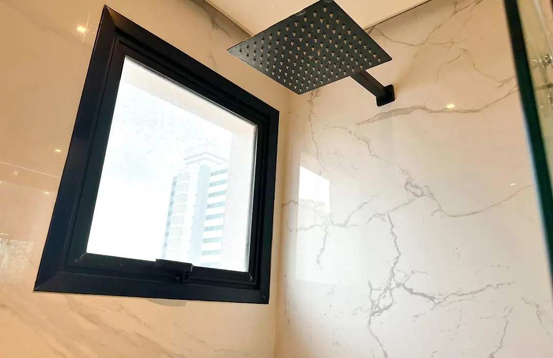 Stay Sun Square-1