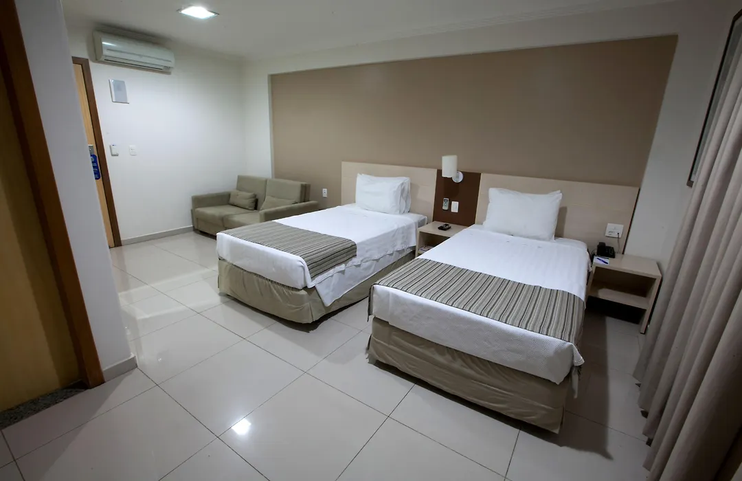 Oitis Hotel-1