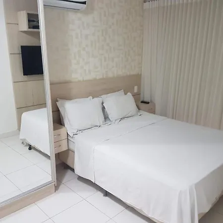 Flat mobiliado em região nobre de Goiânia-2