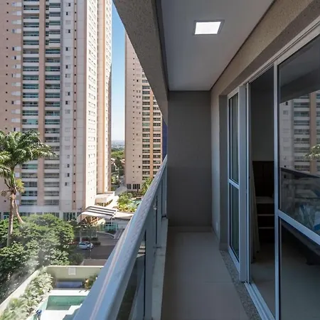 Flat No Setor Bueno - Edificio The Expression - Wi-Fi - Garagem - Vista Piscina - Varanda - Th610-2