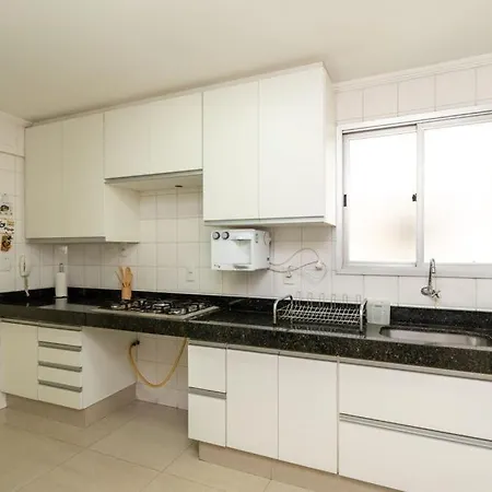 Apartamento De 3 Quartos No Setor Bueno - Wi-Fi - Garagem - Dom302-2
