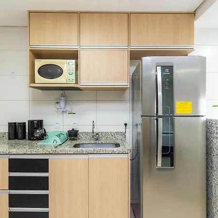 Flat Com Linda Vista De Goiania - Th1410-2
