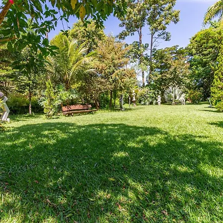 Casa Com Lareira Piscina E Muito Lazer Em Goiania-2