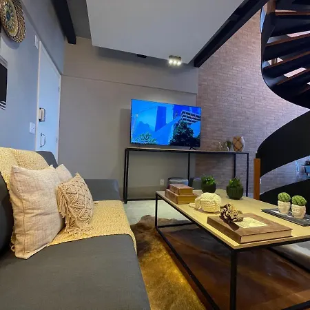 Apto Duplex Manhattan com suítes casal, solteiro e Reversível-3