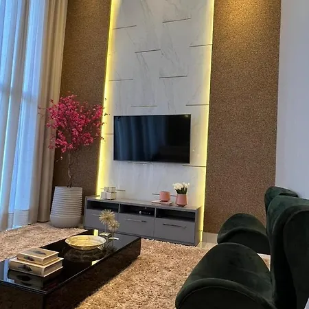 Maravilhoso Apartamento 4 Suites Proximo A Tudo.-3
