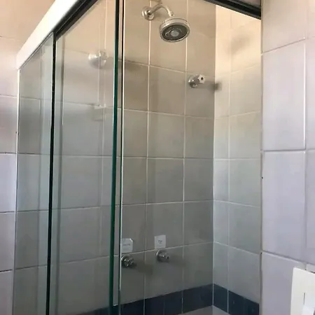 FLAT ECONÔMICO E ACONCHEGANTE, 1Qt, sala e cozinha, Centro-GO-2