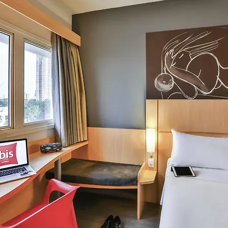 ibis Goiânia-3